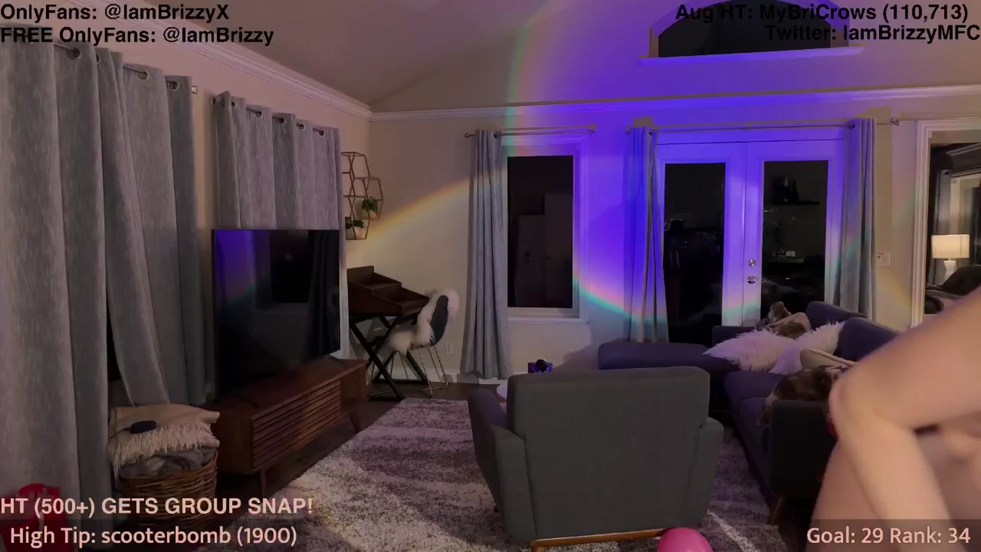 Gallery image thumbnail from Brizzy's myfreecams stream on, 08/16/2025, 07:23 image 3 of 20