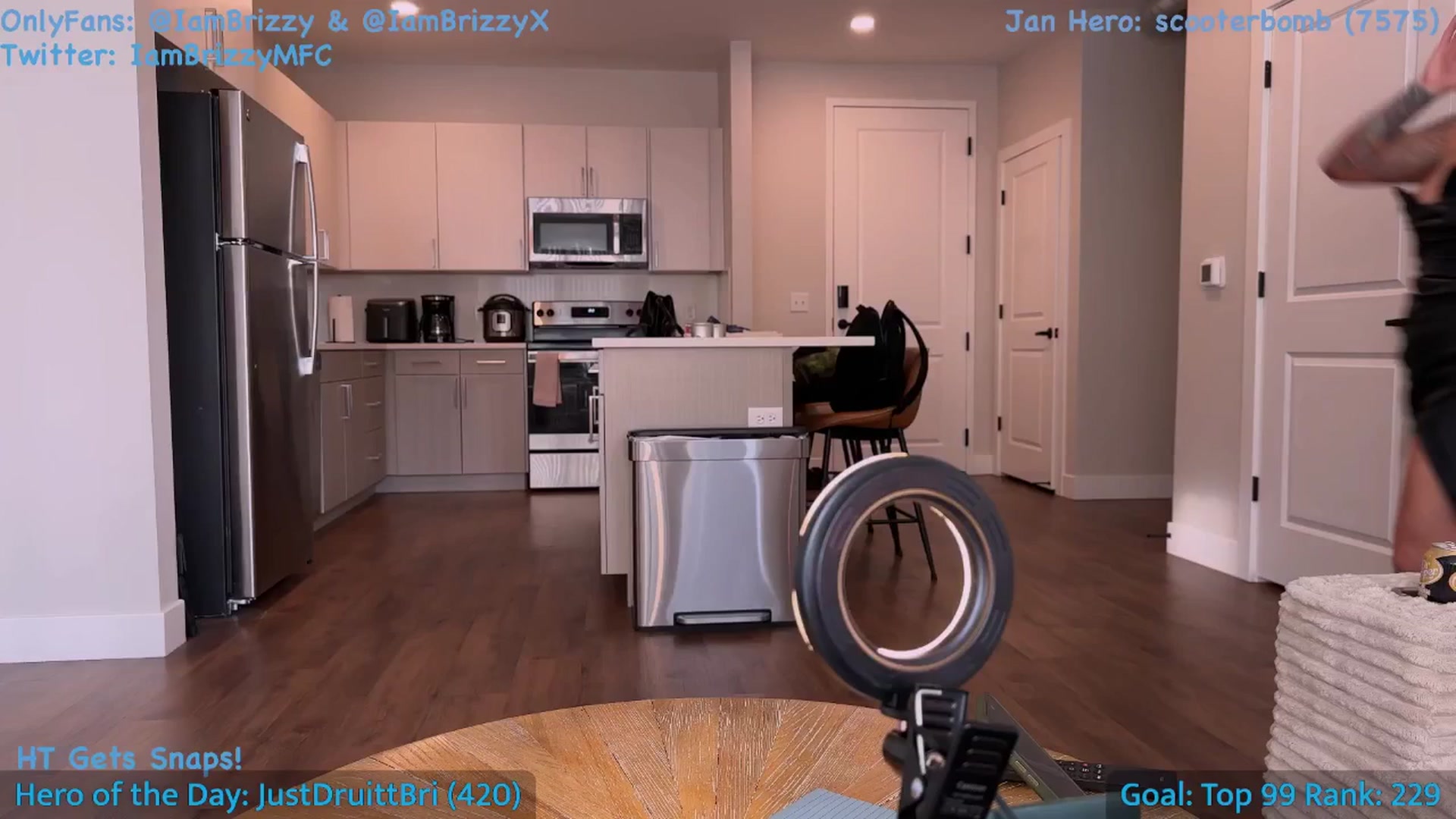 Gallery image thumbnail from Brizzy's myfreecams stream on, 01/17/2026, 24:26 image 5 of 20