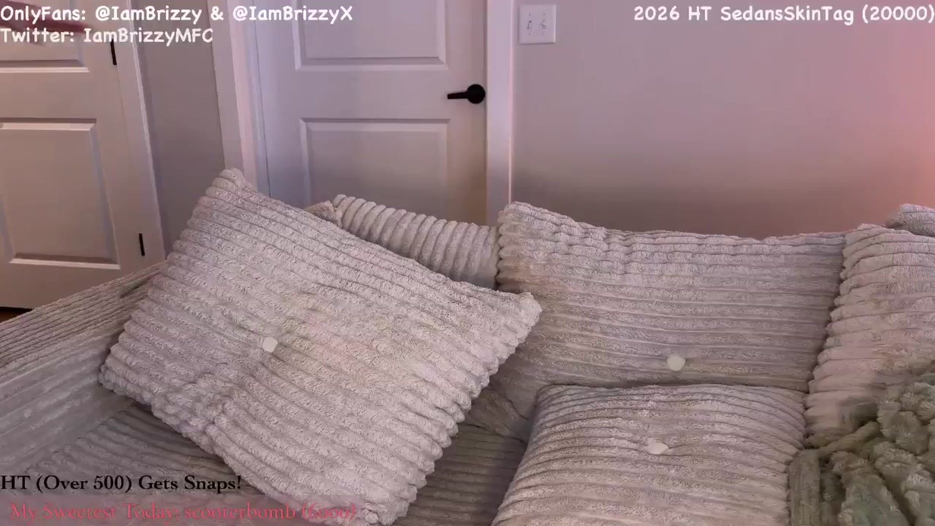 Gallery image thumbnail from Brizzy's myfreecams stream on, 04/18/2026, 01:57 image 11 of 20