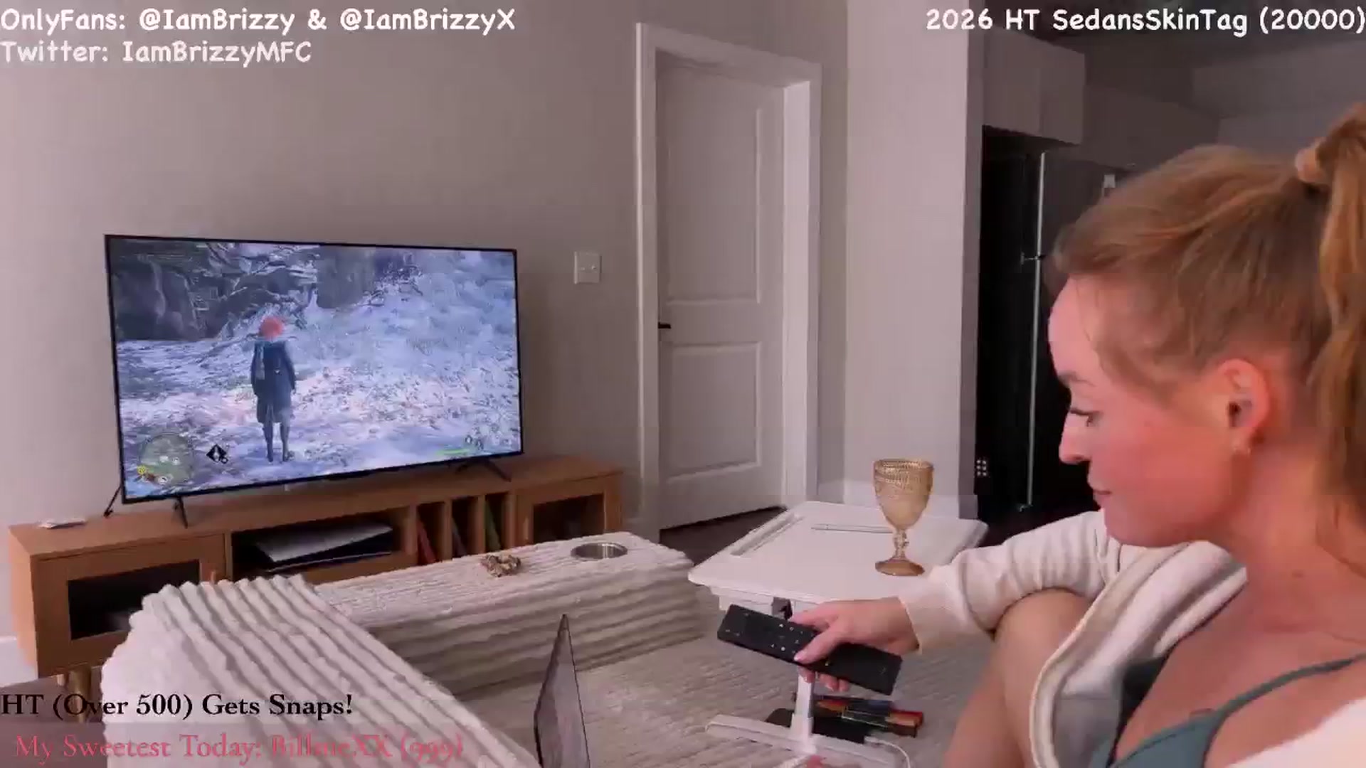 Gallery image thumbnail from Brizzy's myfreecams stream on, 04/20/2026, 24:18 image 15 of 20