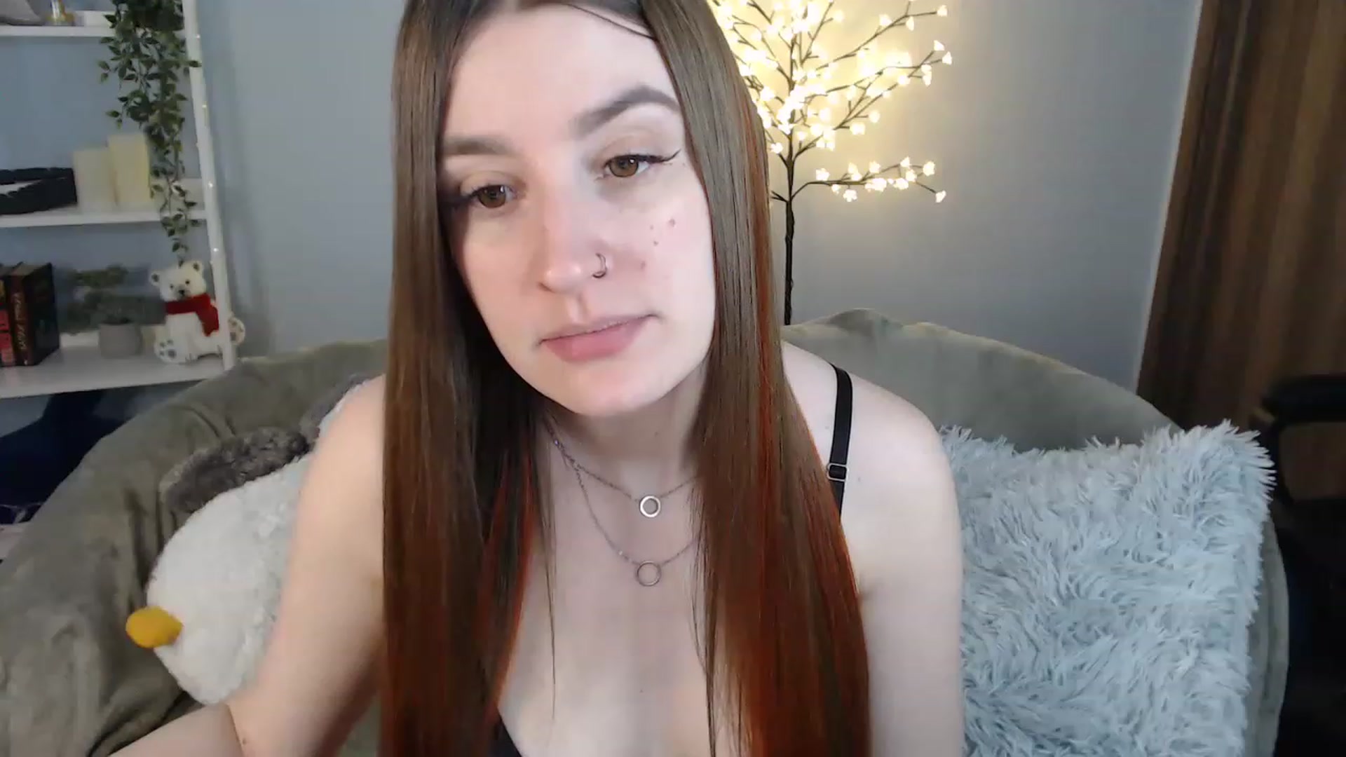 Gallery image thumbnail from Brocard's myfreecams stream on, 05/15/2023, 10:14 image 15 of 20