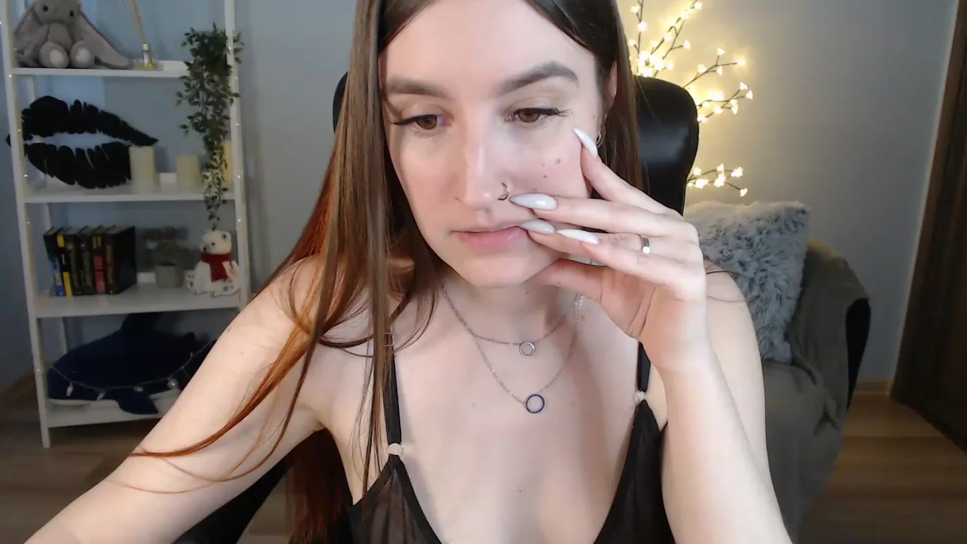 Gallery image thumbnail from Brocard's myfreecams stream on, 05/19/2023, 10:49 image 18 of 20