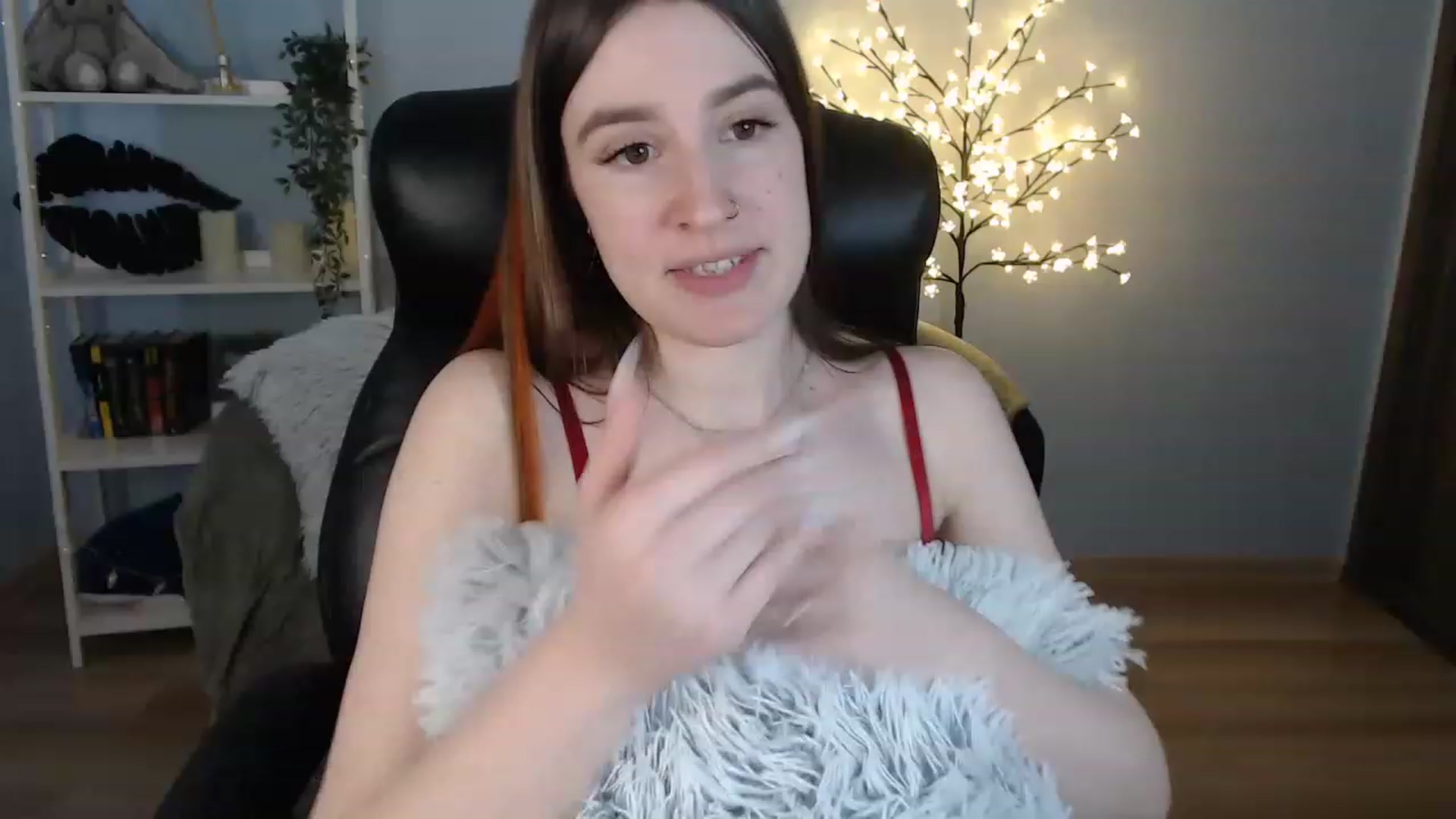 Gallery image thumbnail from Brocard's myfreecams stream on, 05/21/2023, 13:01 image 16 of 20