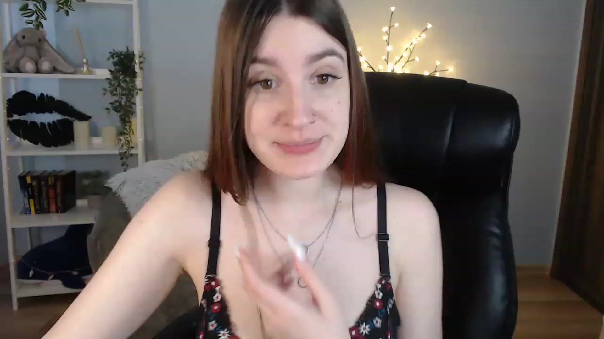 Gallery image thumbnail from Brocard's myfreecams stream on, 05/22/2023, 10:00 image 15 of 20