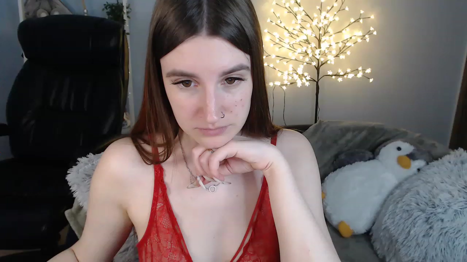 Gallery image thumbnail from Brocard's myfreecams stream on, 05/25/2023, 10:48 image 14 of 20