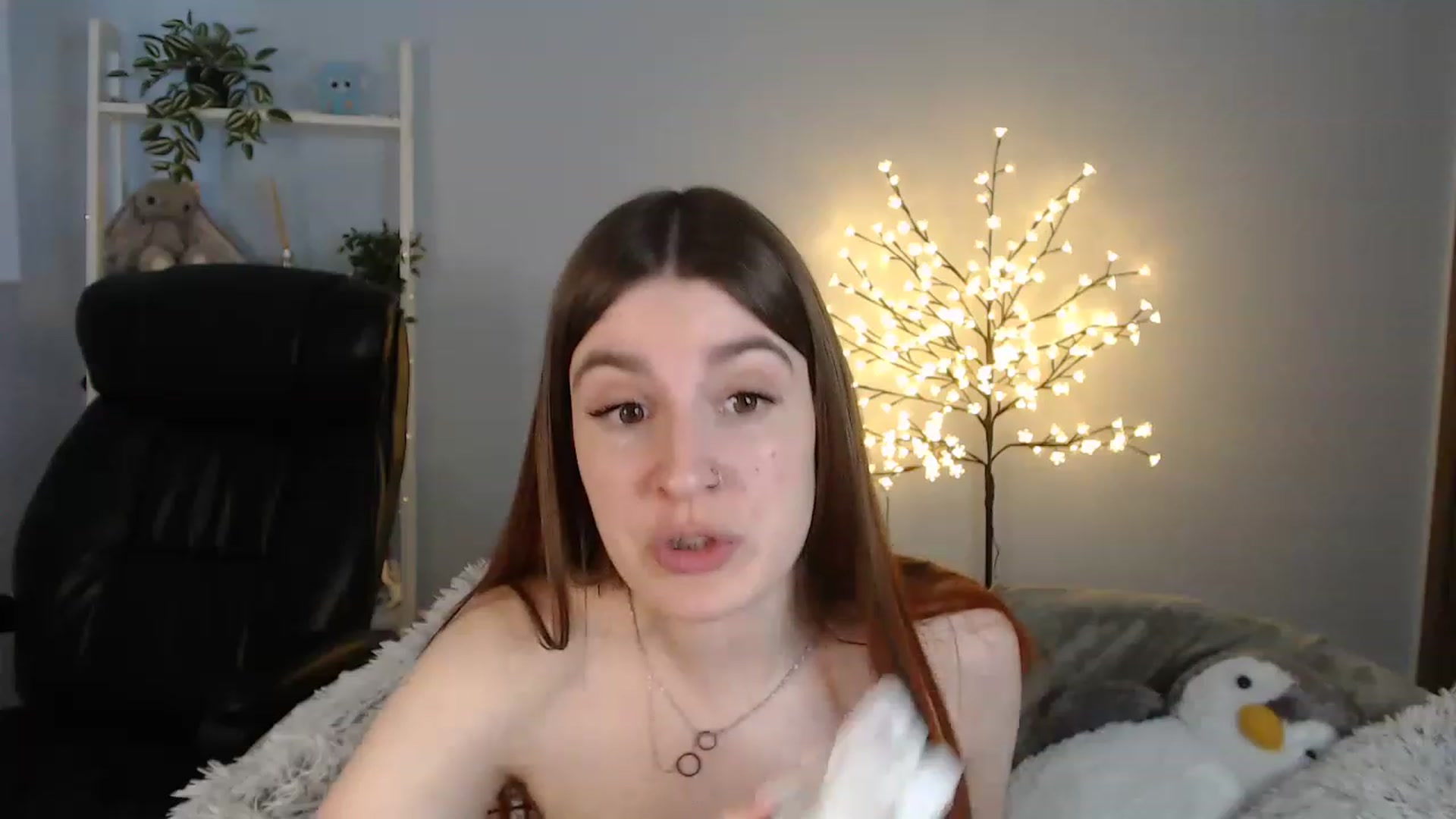 Gallery image thumbnail from Brocard's myfreecams stream on, 05/25/2023, 10:48 image 8 of 20