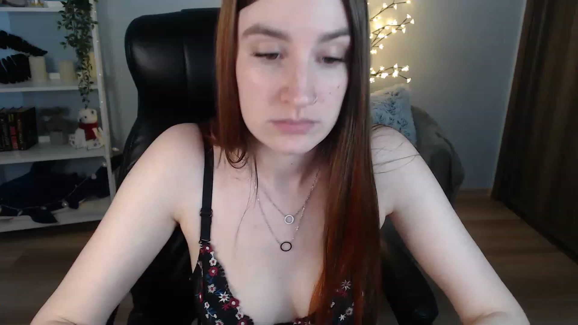Gallery image thumbnail from Brocard's myfreecams stream on, 05/27/2023, 11:25 image 12 of 20