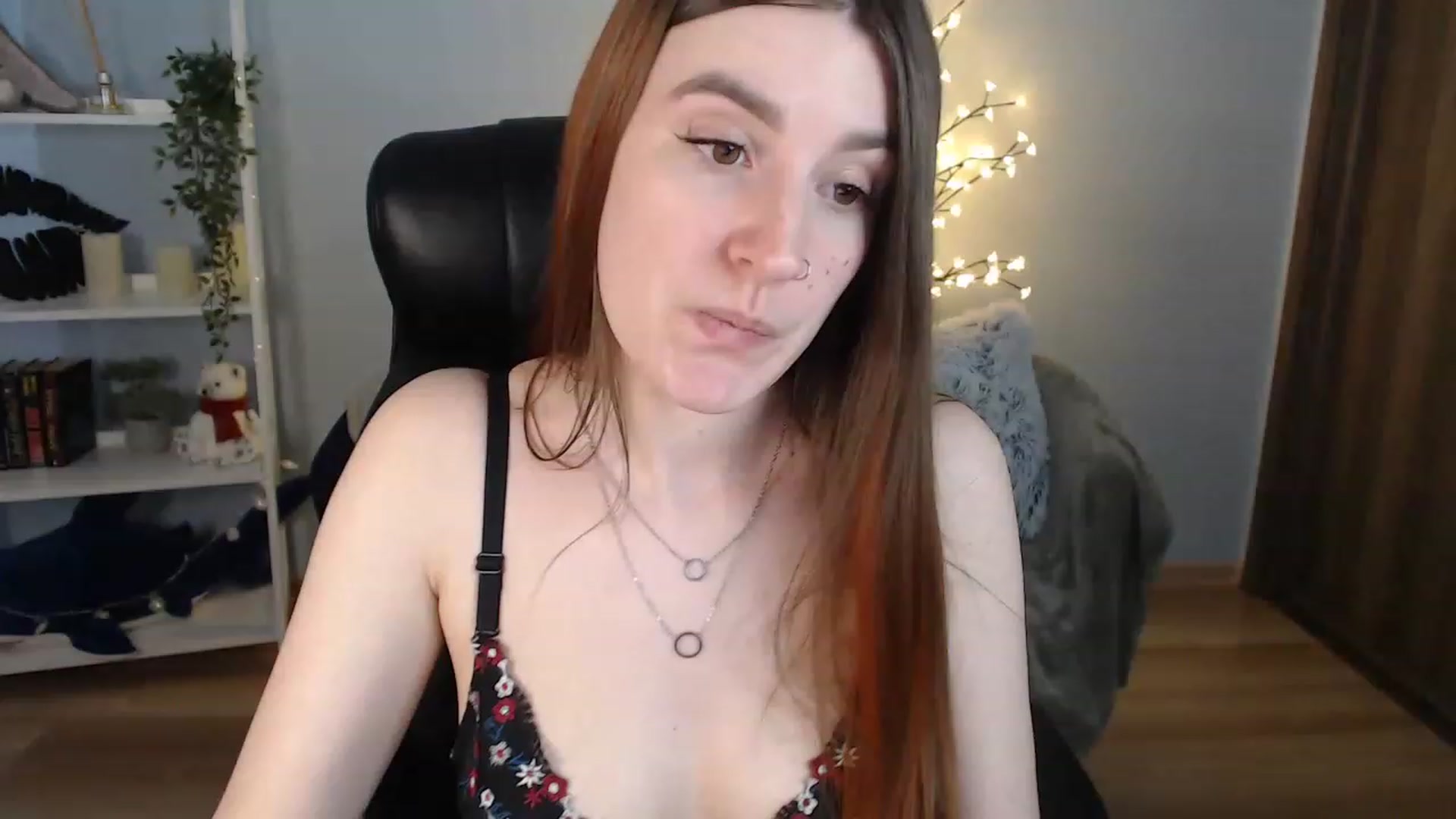 Gallery image thumbnail from Brocard's myfreecams stream on, 05/27/2023, 11:25 image 13 of 20