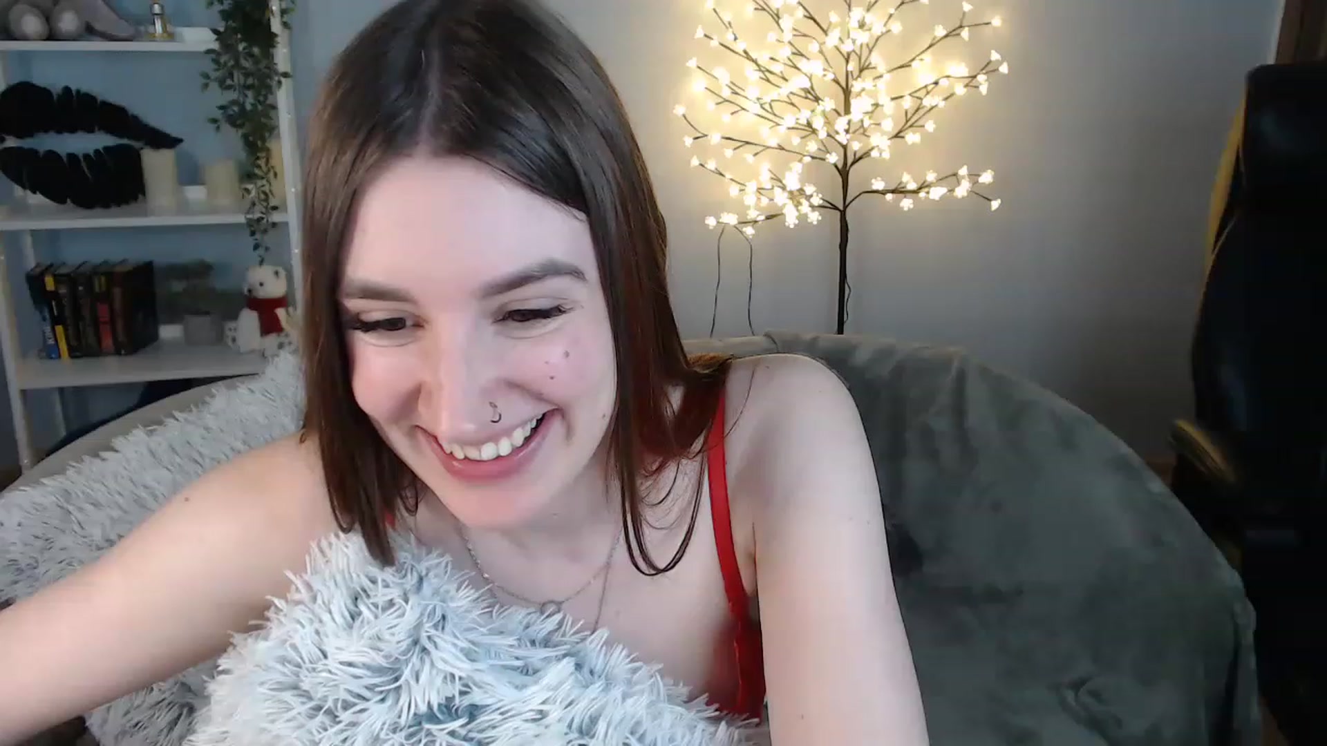Gallery image thumbnail from Brocard's myfreecams stream on, 05/28/2023, 13:12 image 17 of 20
