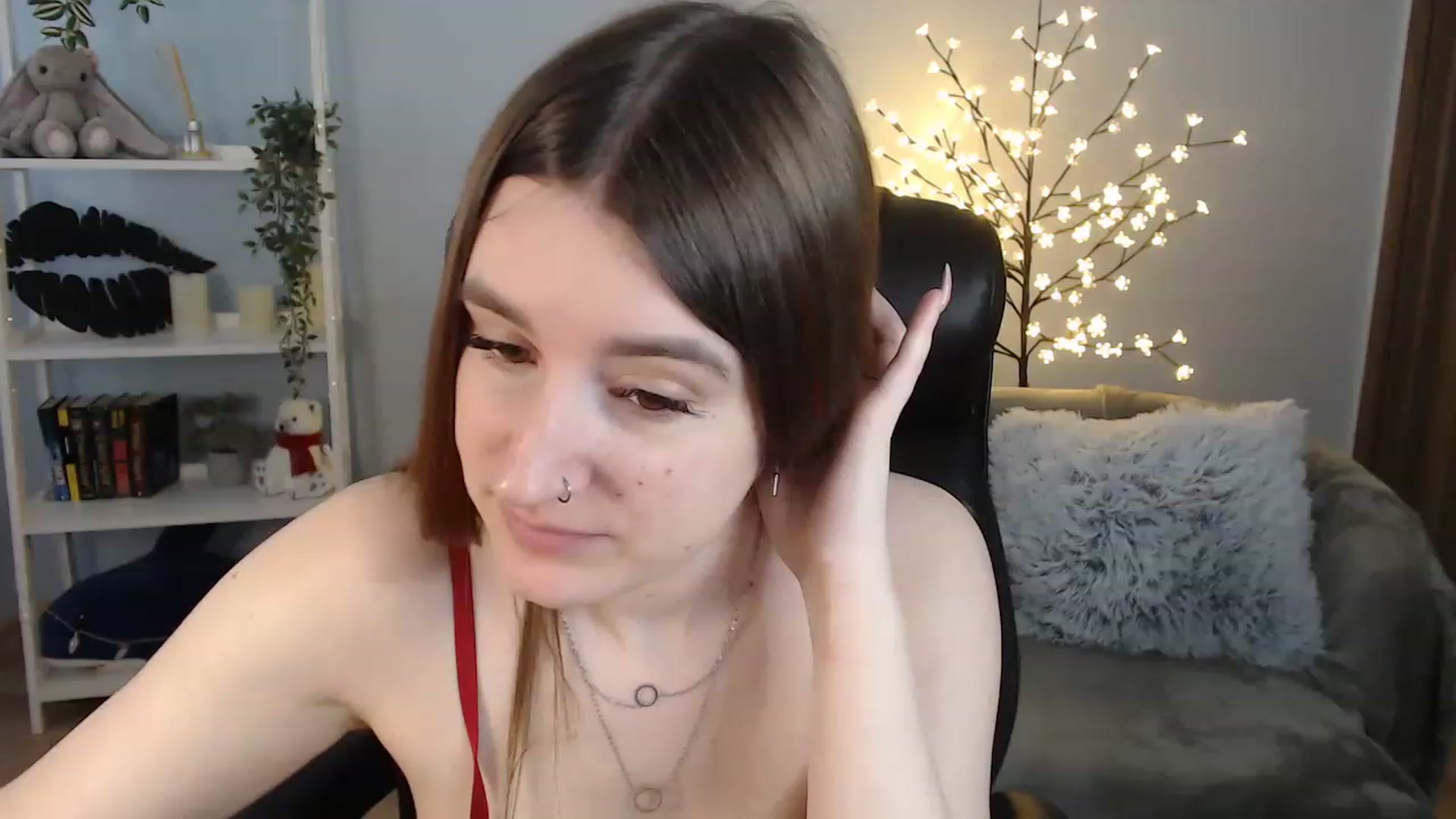 Gallery image thumbnail from Brocard's myfreecams stream on, 05/29/2023, 08:53 image 3 of 20