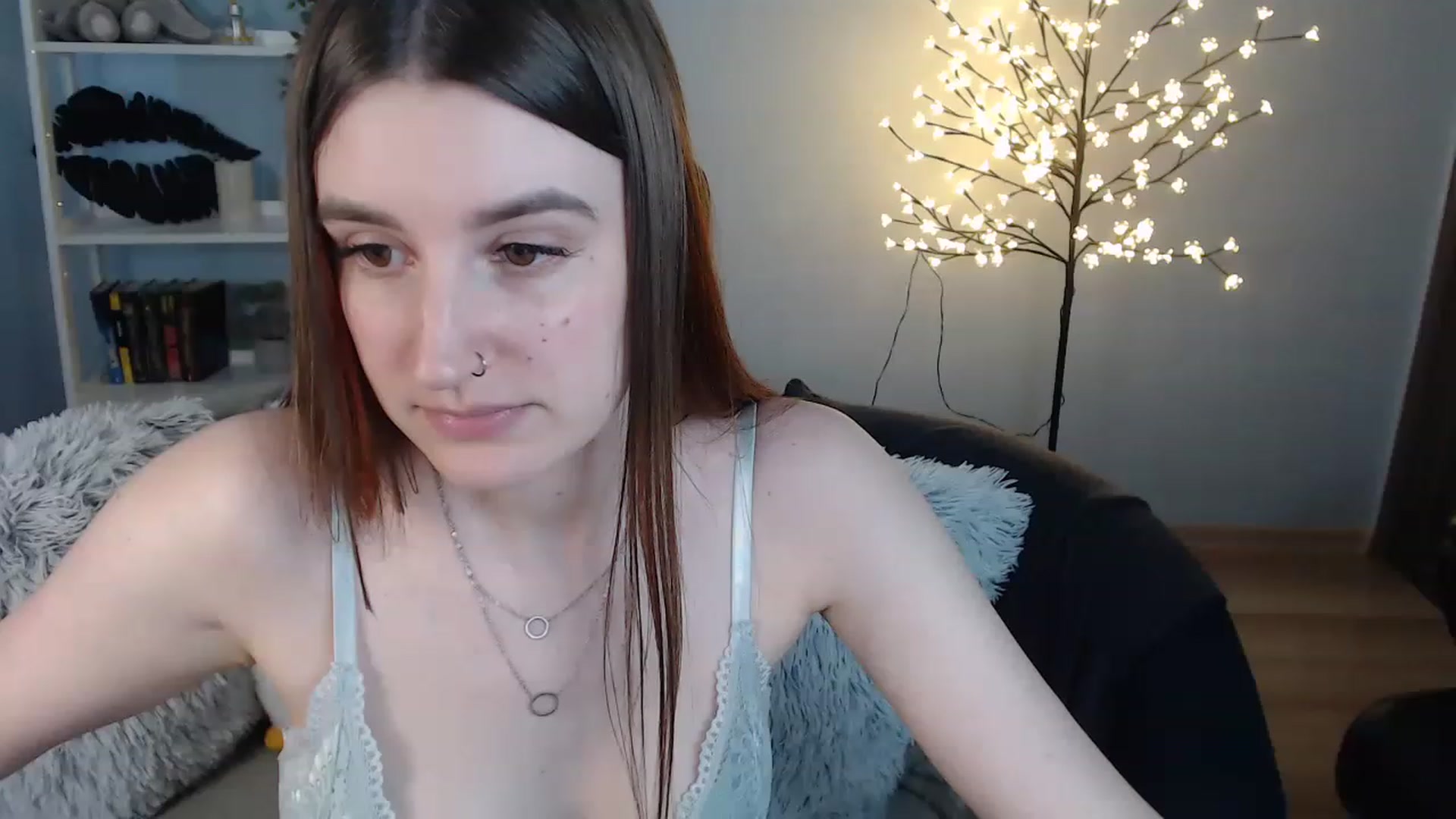 Gallery image thumbnail from Brocard's myfreecams stream on, 05/31/2023, 14:29 image 9 of 20