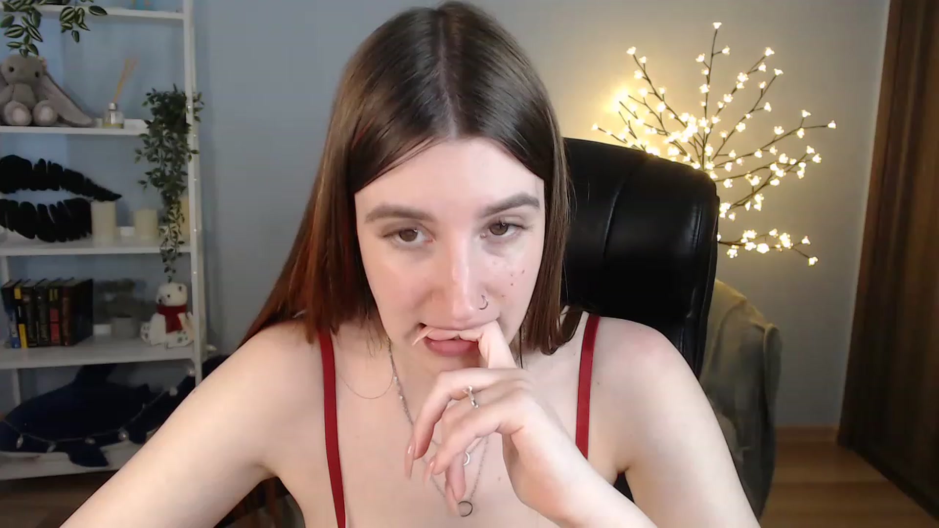 Gallery image thumbnail from Brocard's myfreecams stream on, 06/03/2023, 13:56 image 11 of 20