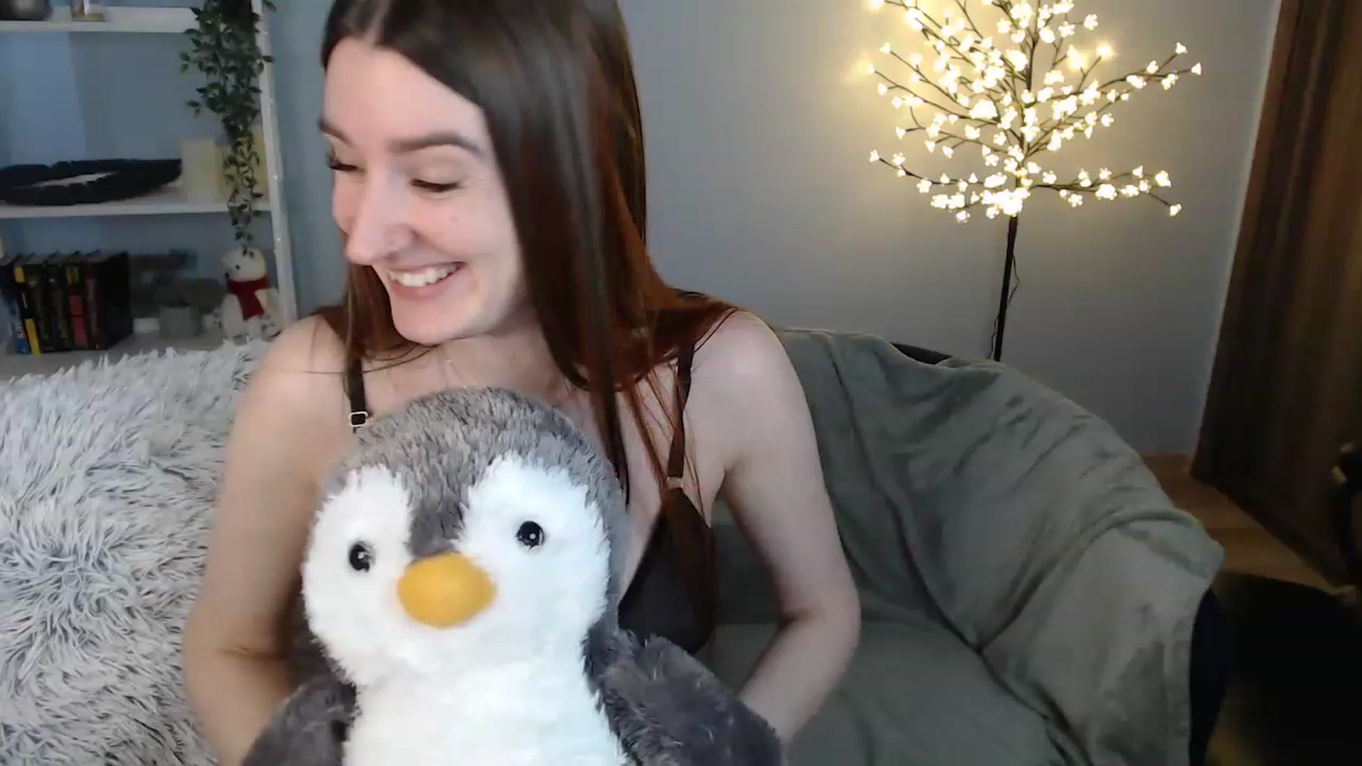 Gallery image thumbnail from Brocard's myfreecams stream on, 06/07/2023, 12:01 image 12 of 20