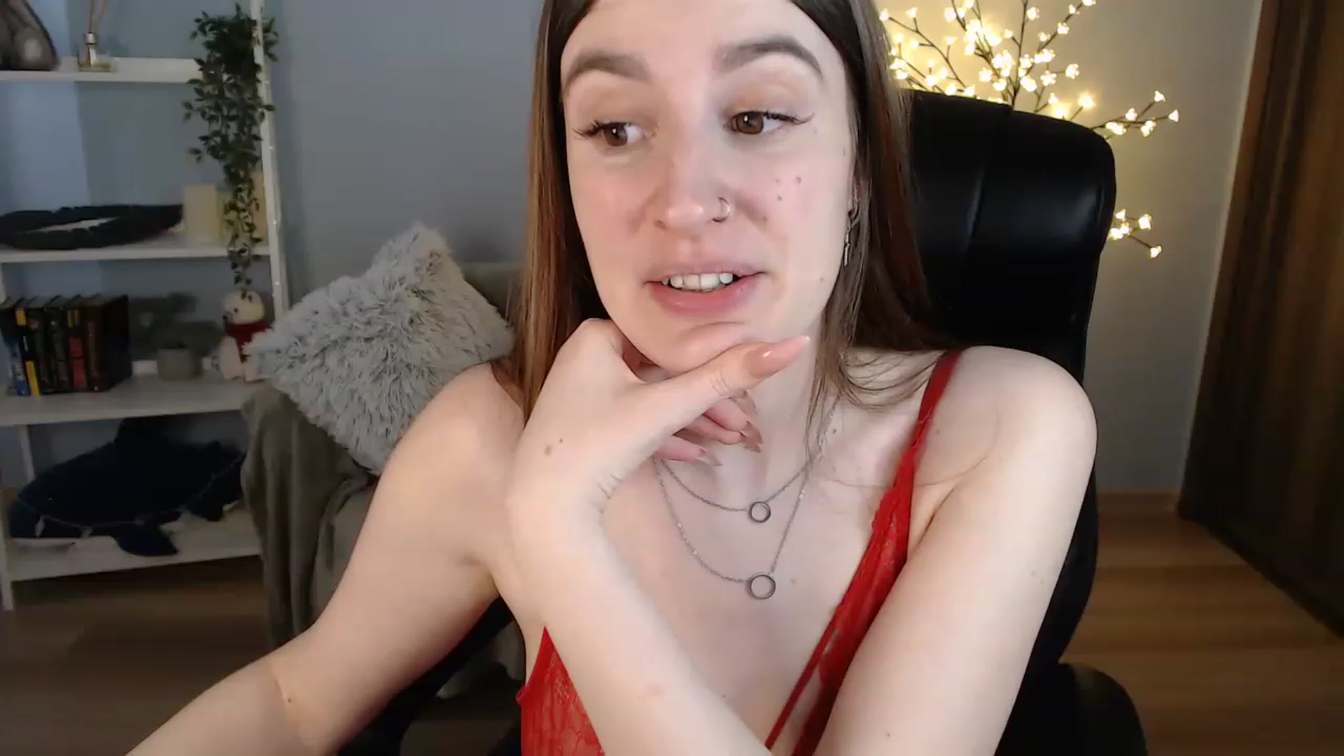 Gallery image thumbnail from Brocard's myfreecams stream on, 06/08/2023, 11:11 image 11 of 20