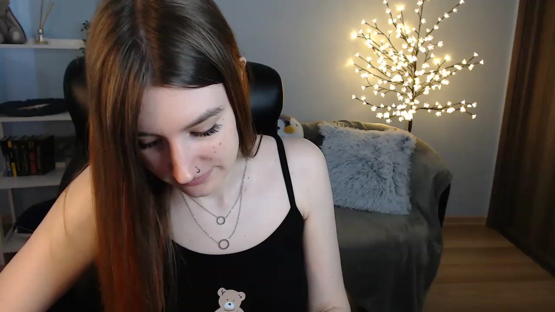 Gallery image thumbnail from Brocard's myfreecams stream on, 06/16/2023, 09:02 image 3 of 20