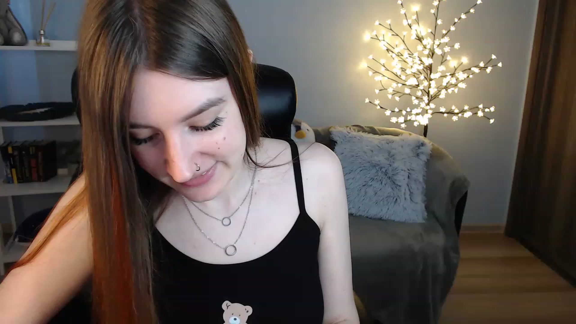 Gallery image thumbnail from Brocard's myfreecams stream on, 06/16/2023, 09:02 image 1 of 20