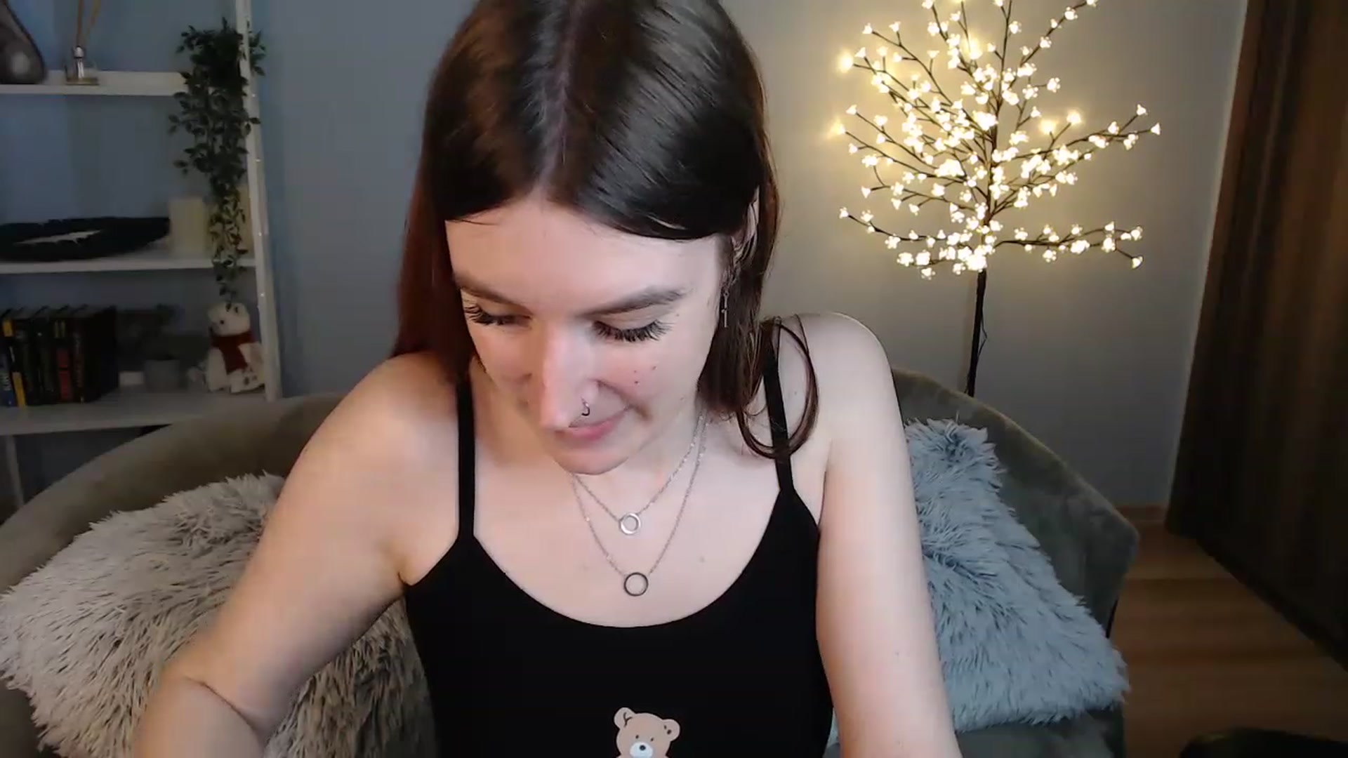 Gallery image thumbnail from Brocard's myfreecams stream on, 06/16/2023, 11:24 image 3 of 20