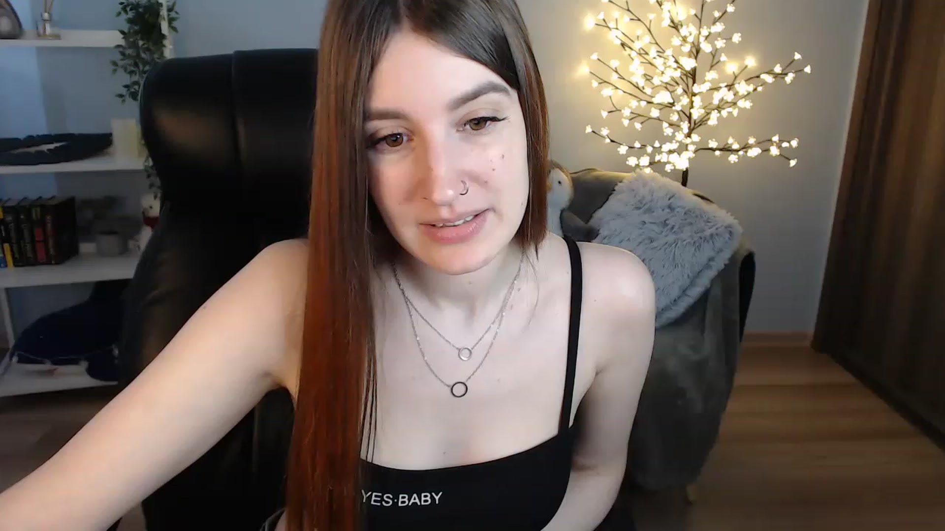 Gallery image thumbnail from Brocard's myfreecams stream on, 06/18/2023, 08:20 image 14 of 20
