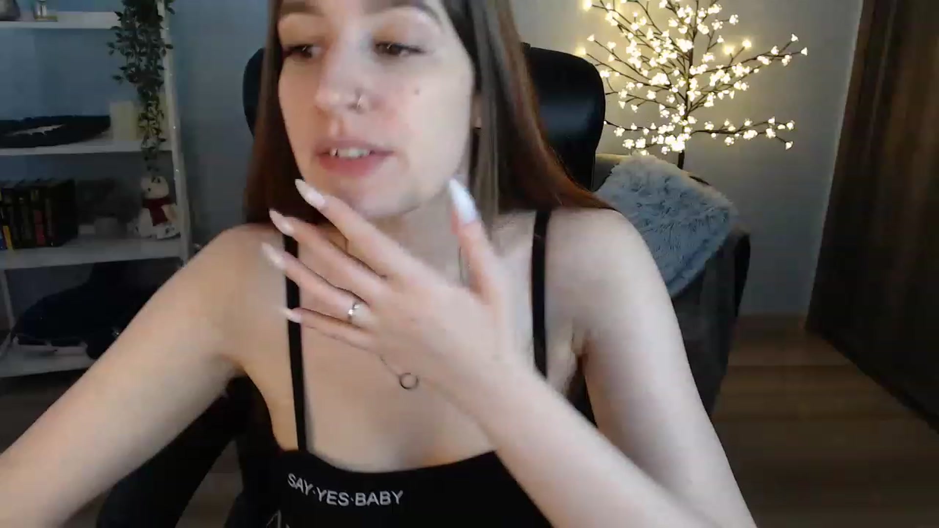 Gallery image thumbnail from Brocard's myfreecams stream on, 06/18/2023, 09:07 image 13 of 20