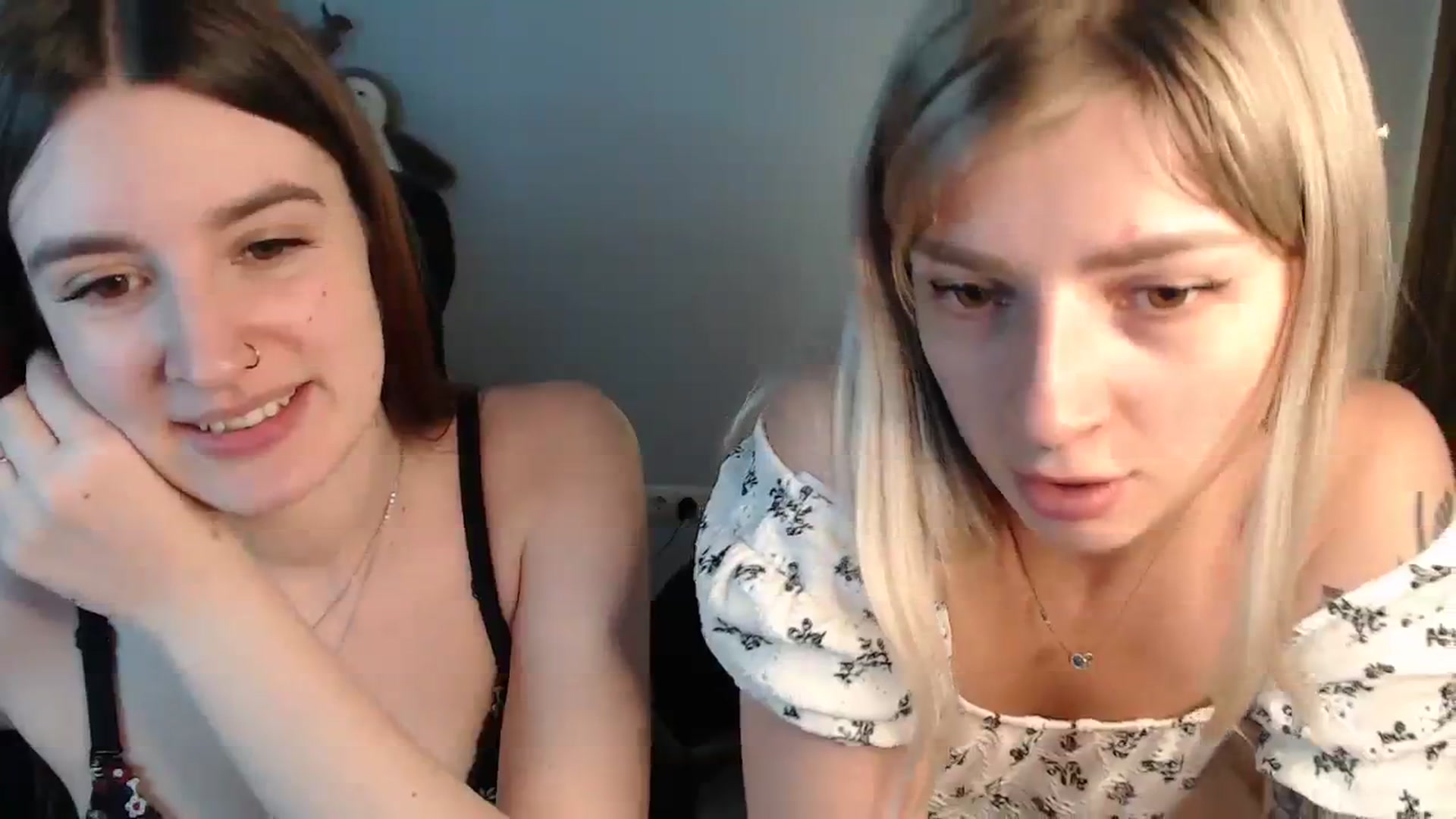 Gallery image thumbnail from Brocard's myfreecams stream on, 08/04/2023, 10:49 image 8 of 20
