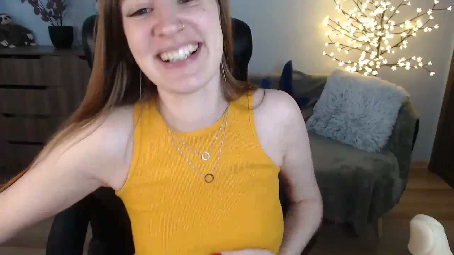 Gallery image thumbnail from Brocard's myfreecams stream on, 08/10/2023, 10:23 image 12 of 20