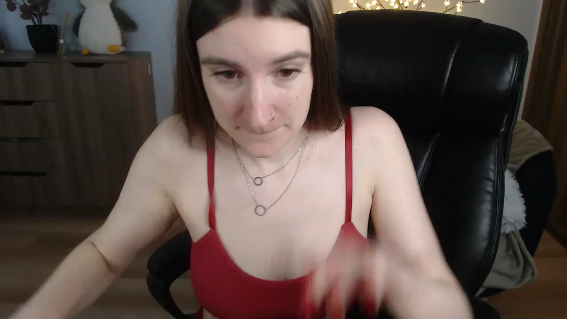 Gallery image thumbnail from Brocard's myfreecams stream on, 08/24/2023, 09:55 image 11 of 20