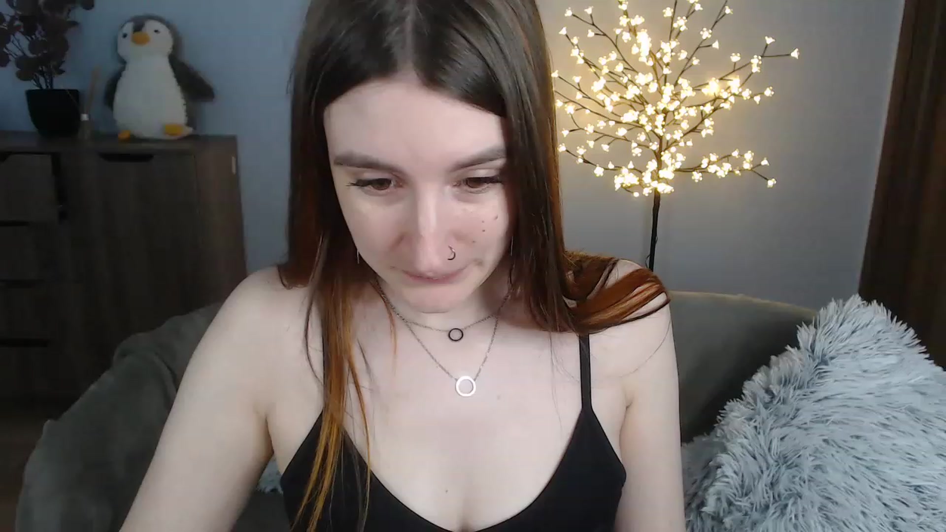 Gallery image thumbnail from Brocard's myfreecams stream on, 08/25/2023, 10:19 image 12 of 20