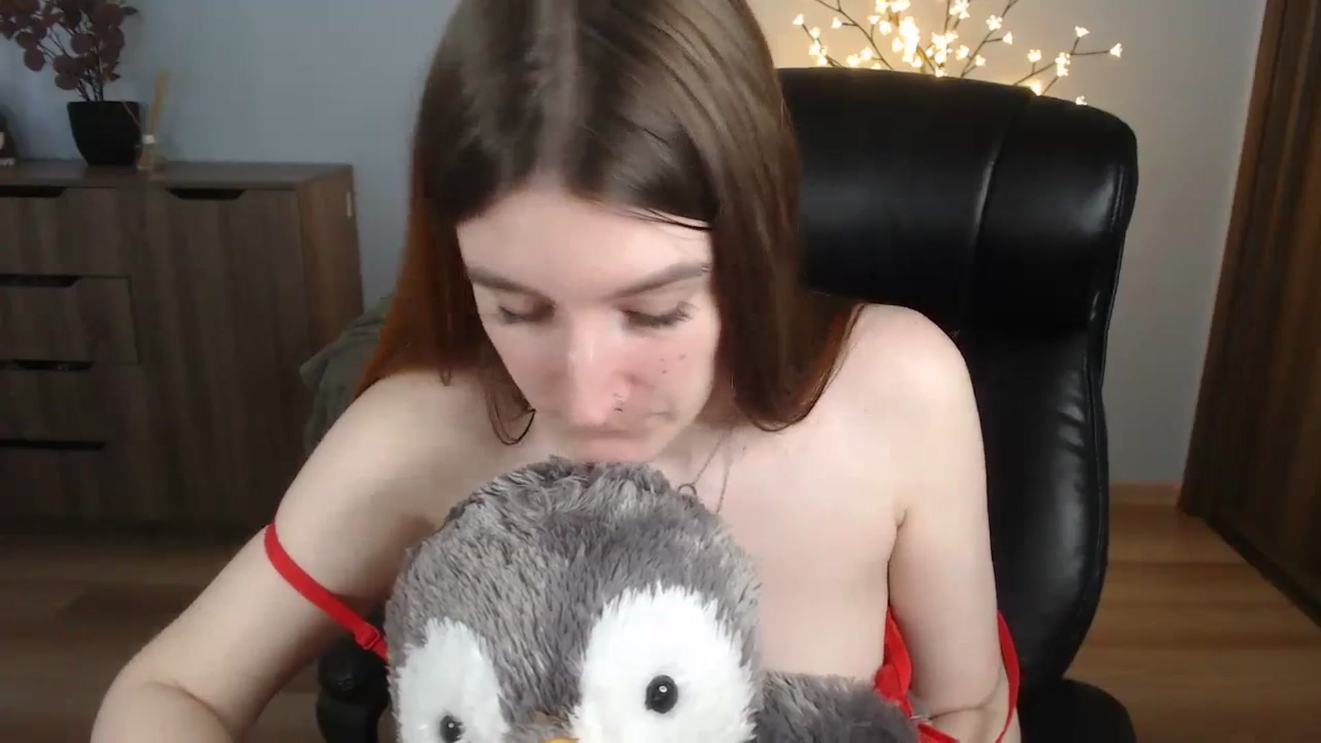 Gallery image thumbnail from Brocard's myfreecams stream on, 08/26/2023, 11:34 image 10 of 20
