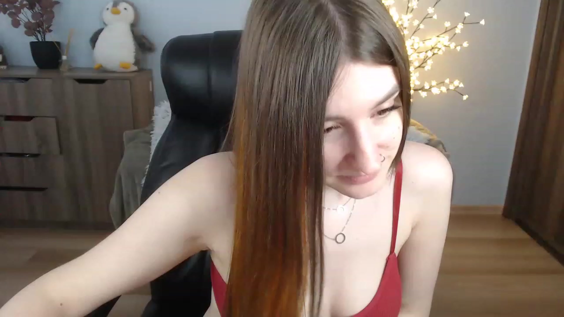 Gallery image thumbnail from Brocard's myfreecams stream on, 08/29/2023, 09:27 image 2 of 20