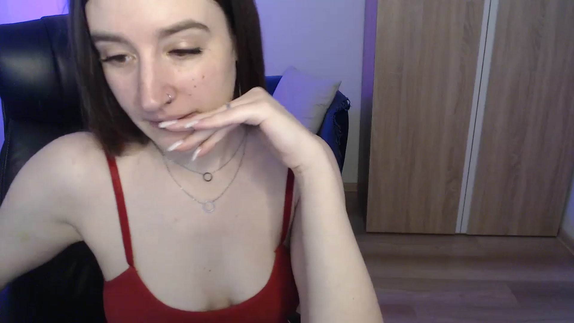 Gallery image thumbnail from Brocard's myfreecams stream on, 11/04/2023, 10:48 image 14 of 20