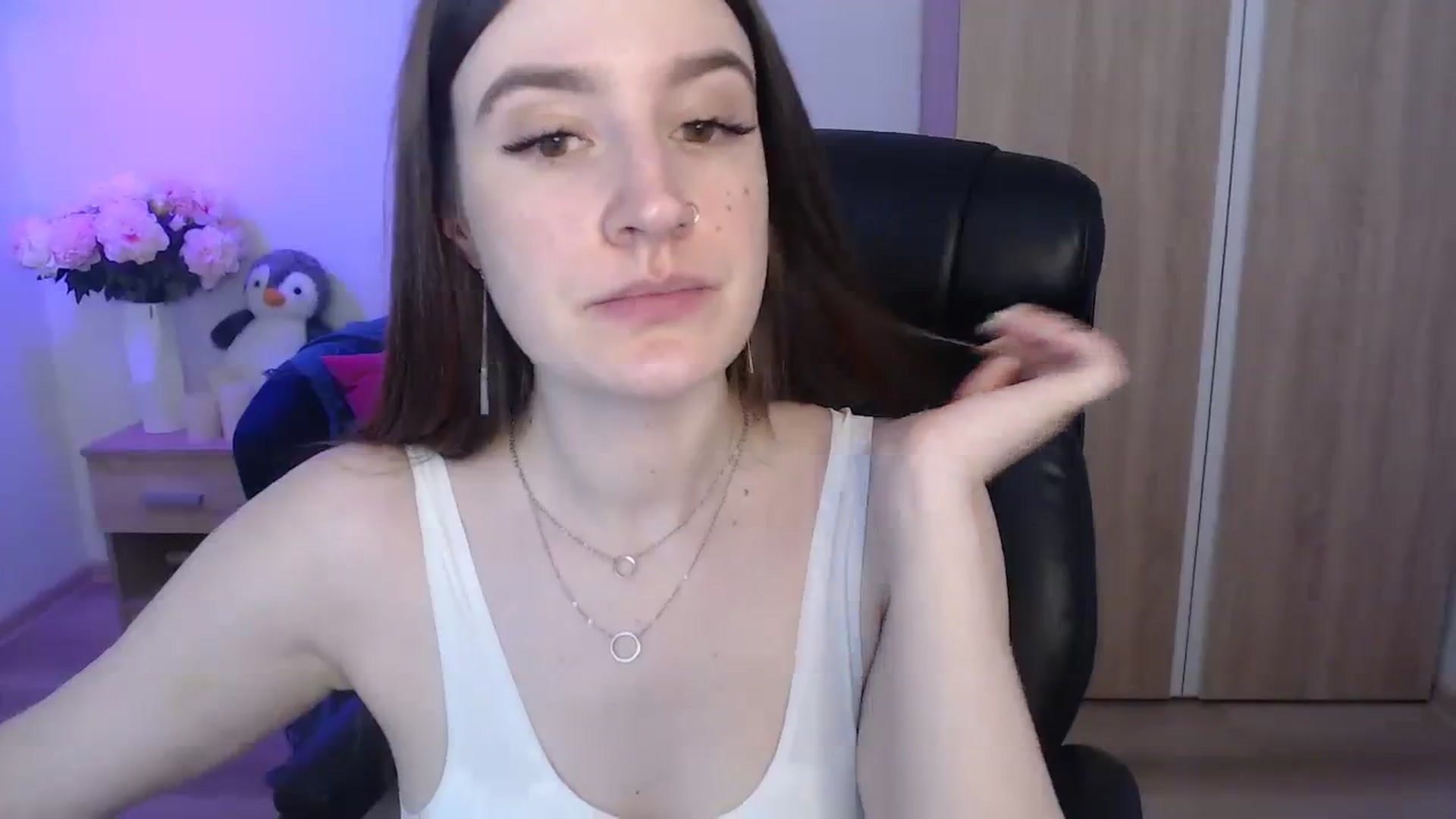 Gallery image thumbnail from Brocard's myfreecams stream on, 11/06/2023, 11:08 image 13 of 20