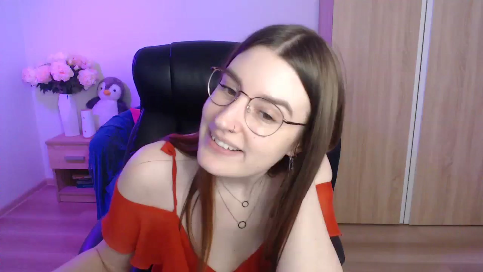 Gallery image thumbnail from Brocard's myfreecams stream on, 12/01/2023, 13:09 image 13 of 20