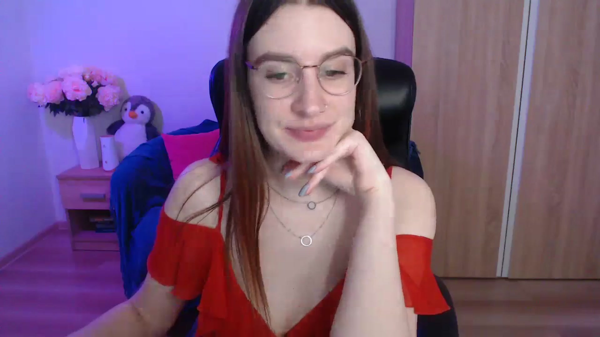 Gallery image thumbnail from Brocard's myfreecams stream on, 12/01/2023, 13:09 image 11 of 20