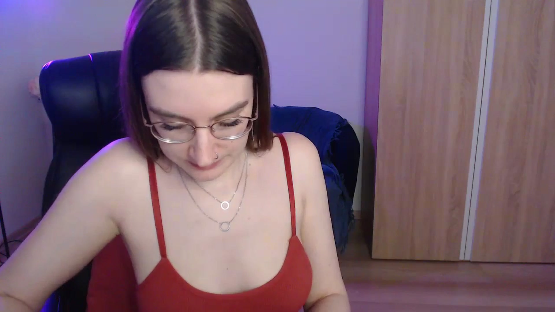 Gallery image thumbnail from Brocard's myfreecams stream on, 12/03/2023, 13:55 image 16 of 20