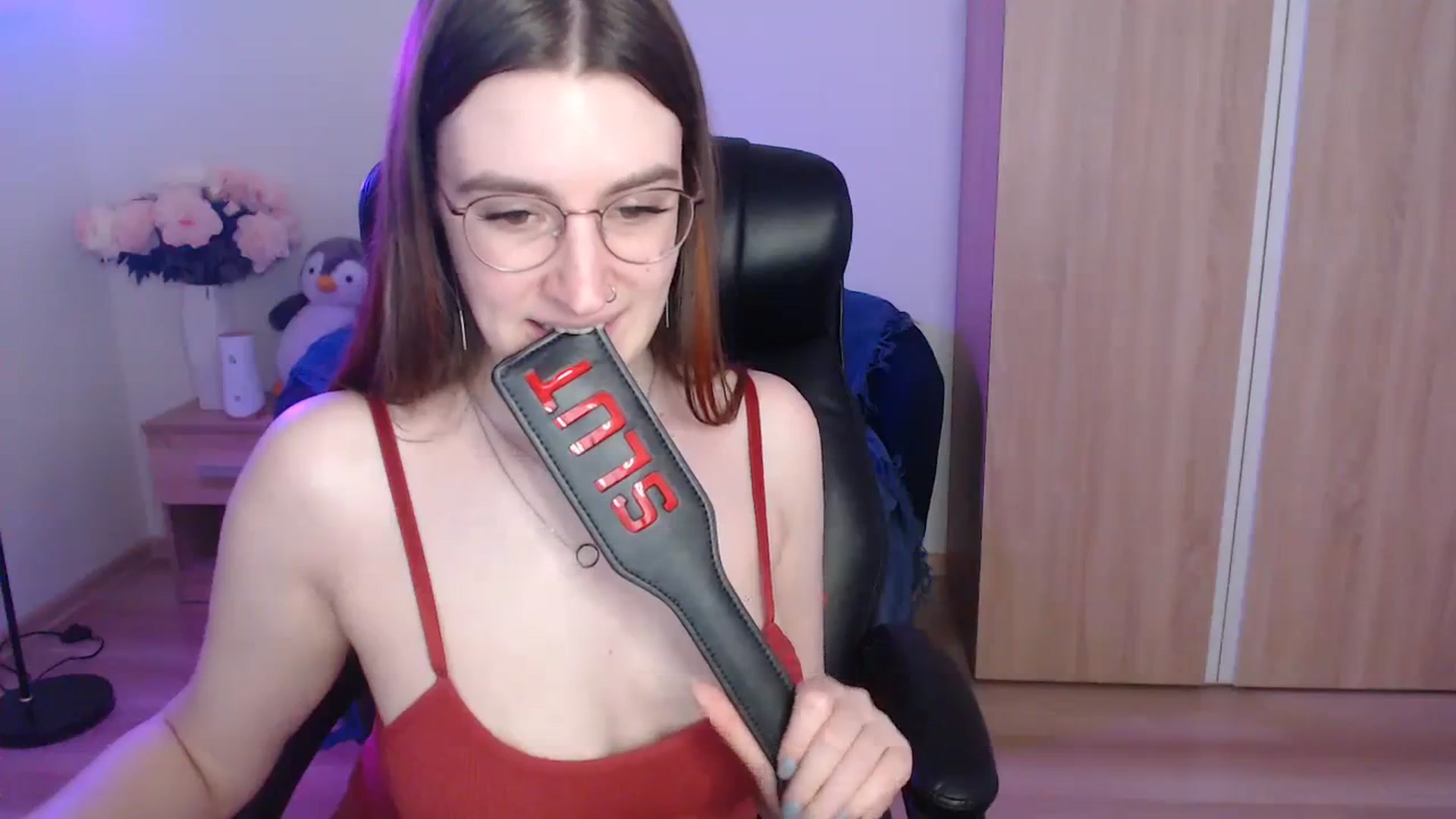 Gallery image thumbnail from Brocard's myfreecams stream on, 12/03/2023, 13:55 image 17 of 20