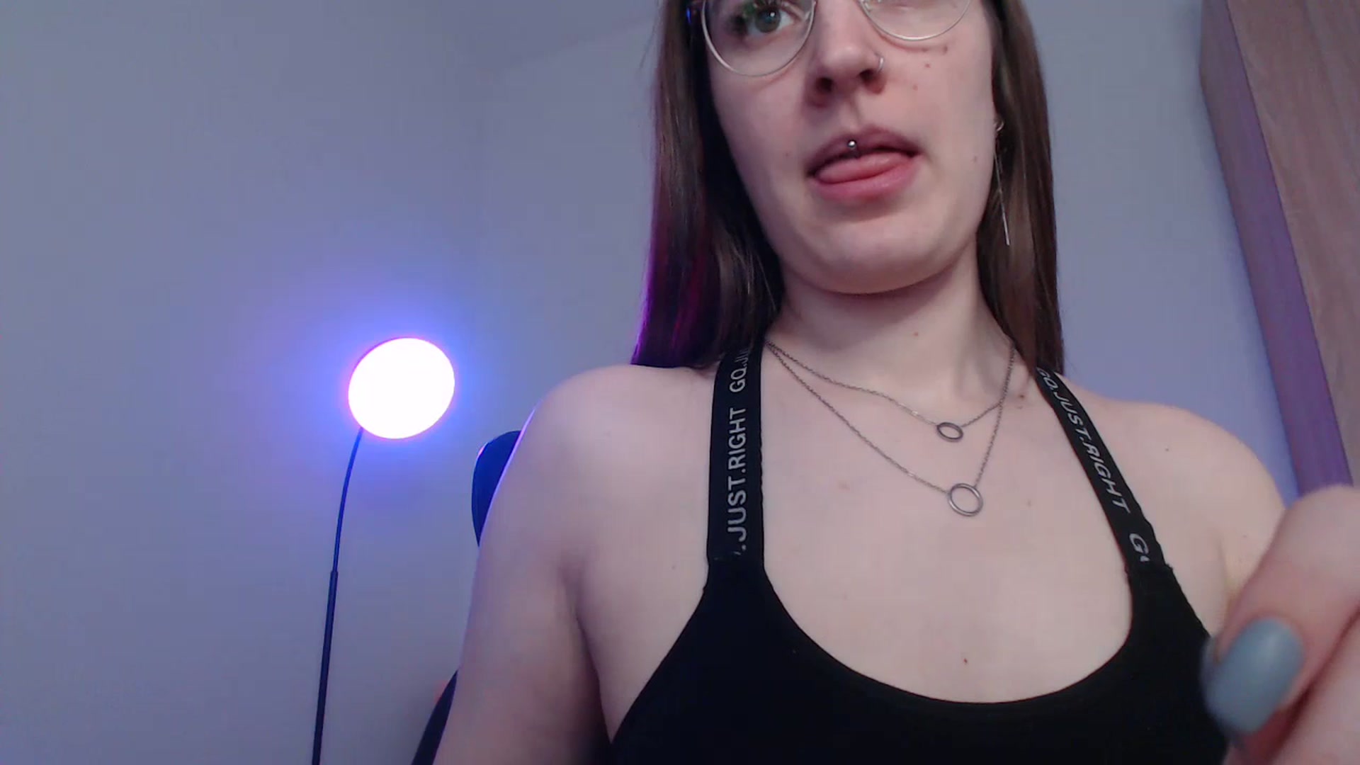 Gallery image thumbnail from Brocard's myfreecams stream on, 12/04/2023, 11:32 image 12 of 20