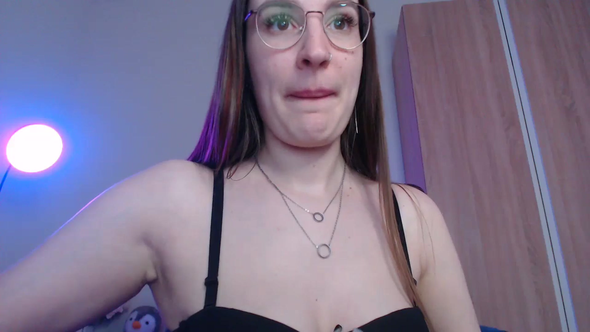 Gallery image thumbnail from Brocard's myfreecams stream on, 12/06/2023, 14:49 image 12 of 20
