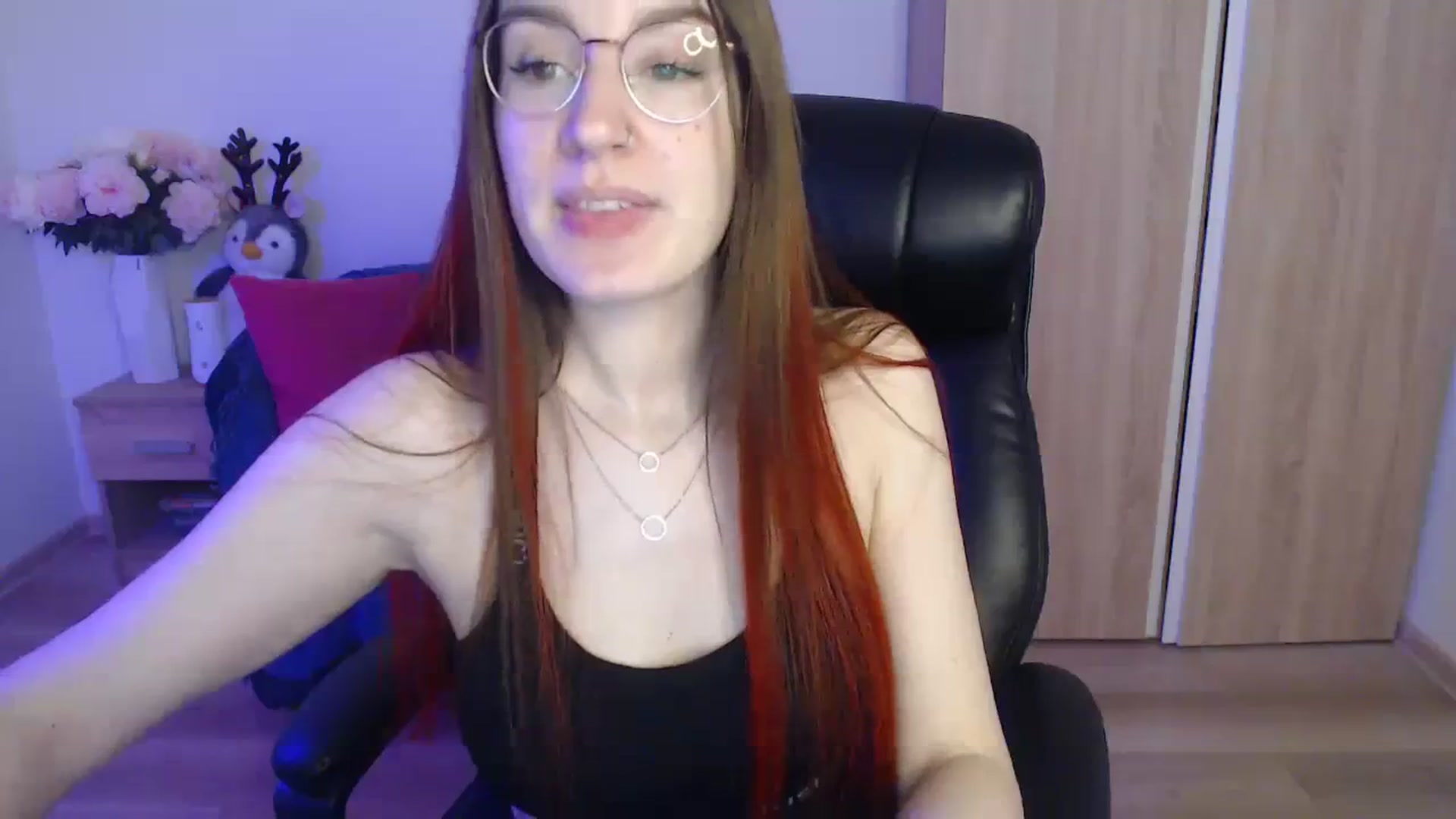 Gallery image thumbnail from Brocard's myfreecams stream on, 12/13/2023, 10:50 image 2 of 20