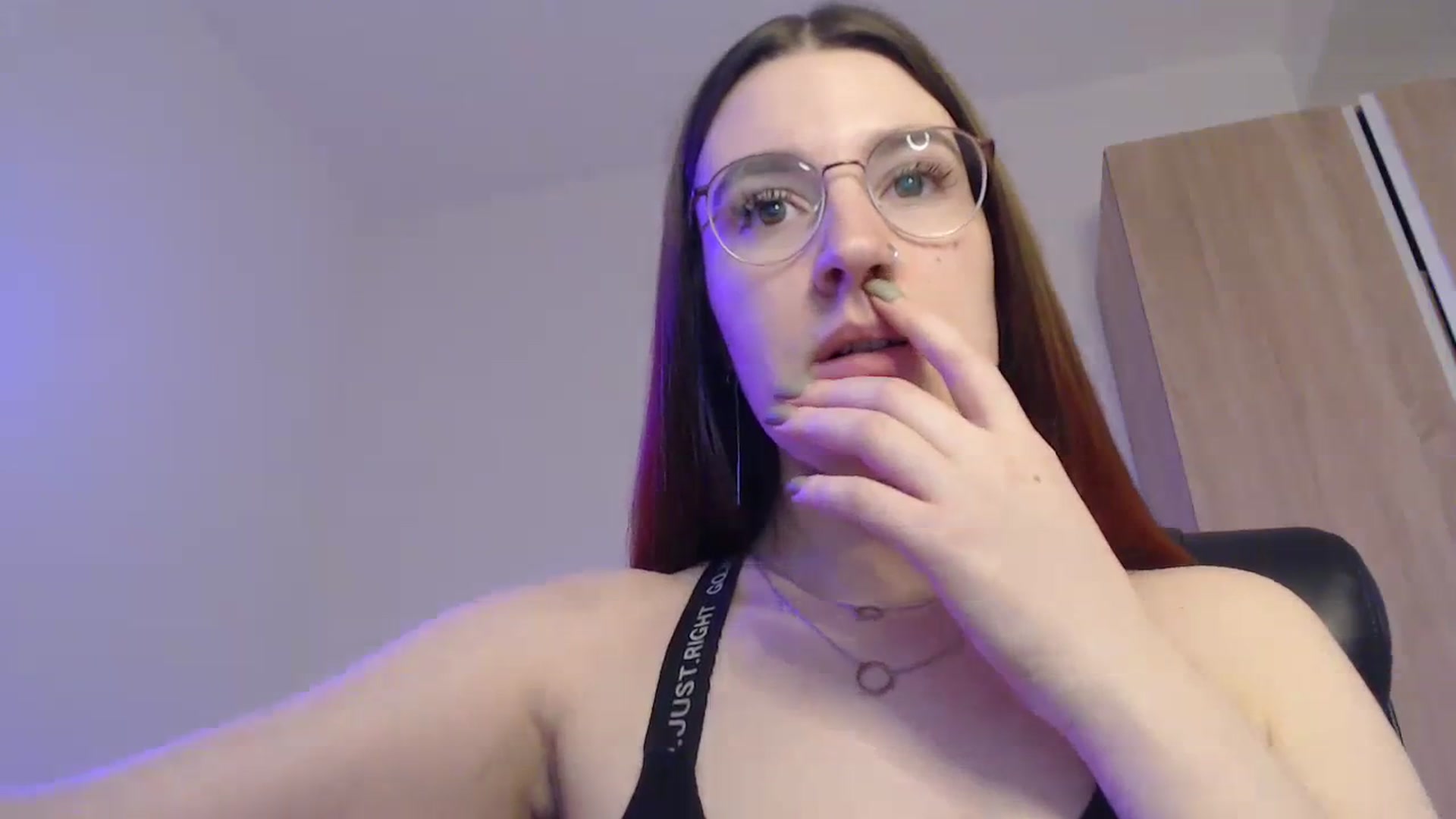 Gallery image thumbnail from Brocard's myfreecams stream on, 12/13/2023, 12:13 image 13 of 20