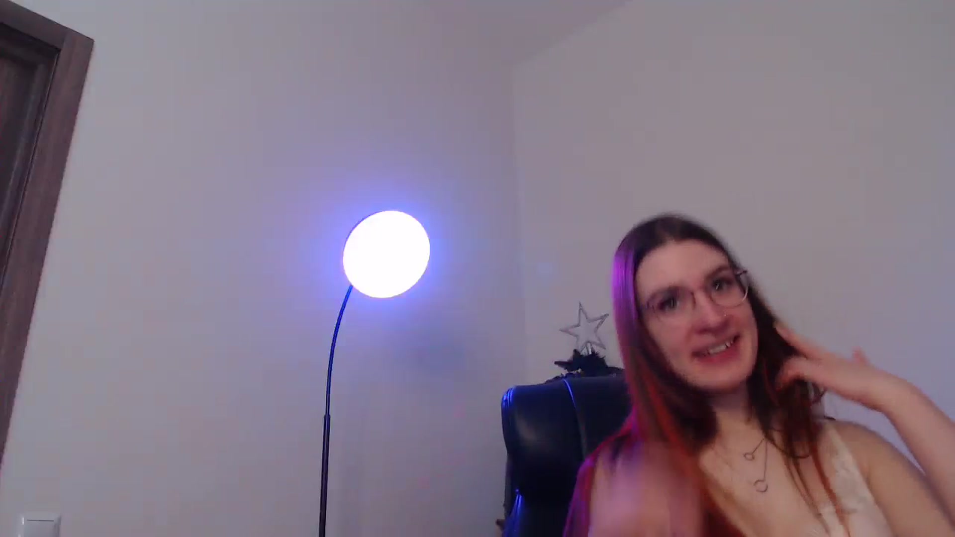 Gallery image thumbnail from Brocard's myfreecams stream on, 12/24/2023, 10:44 image 9 of 20