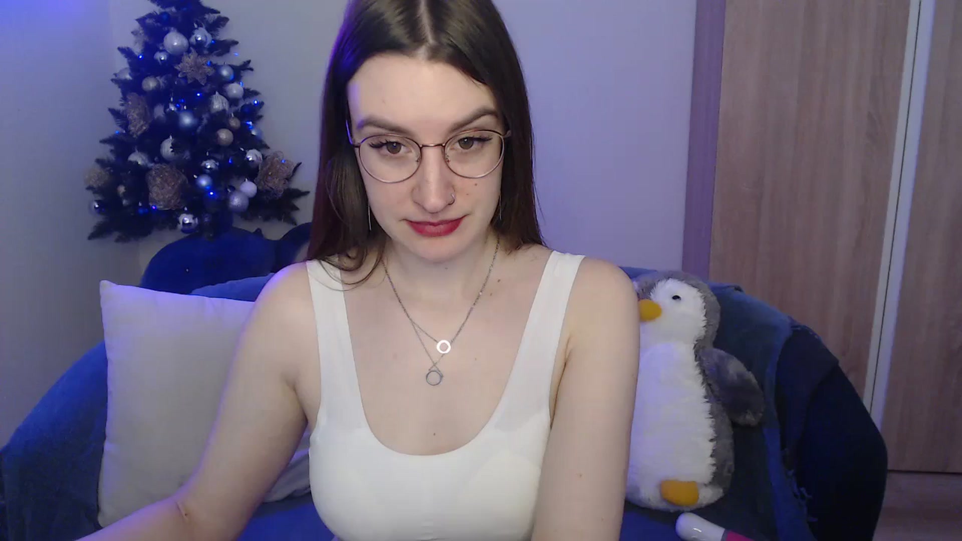 Gallery image thumbnail from Brocard's myfreecams stream on, 12/25/2023, 13:05 image 10 of 20