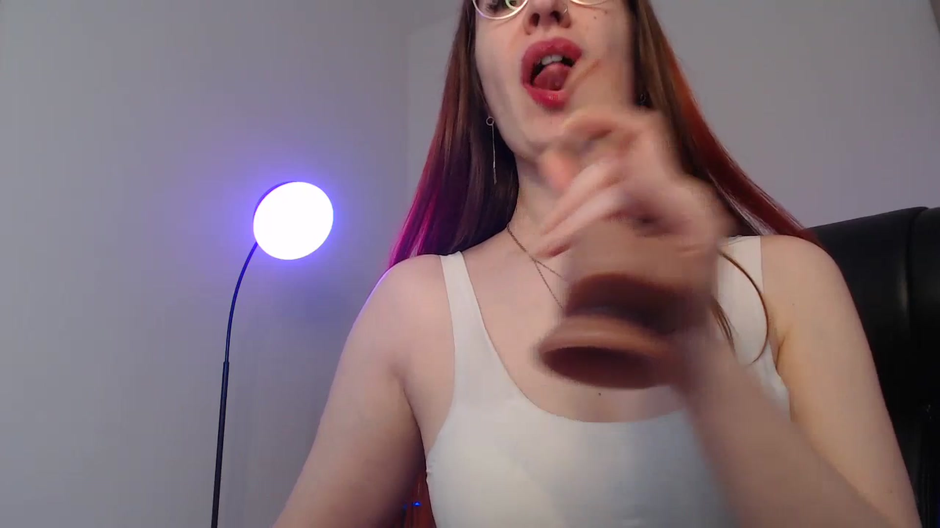 Gallery image thumbnail from Brocard's myfreecams stream on, 12/25/2023, 13:05 image 6 of 20