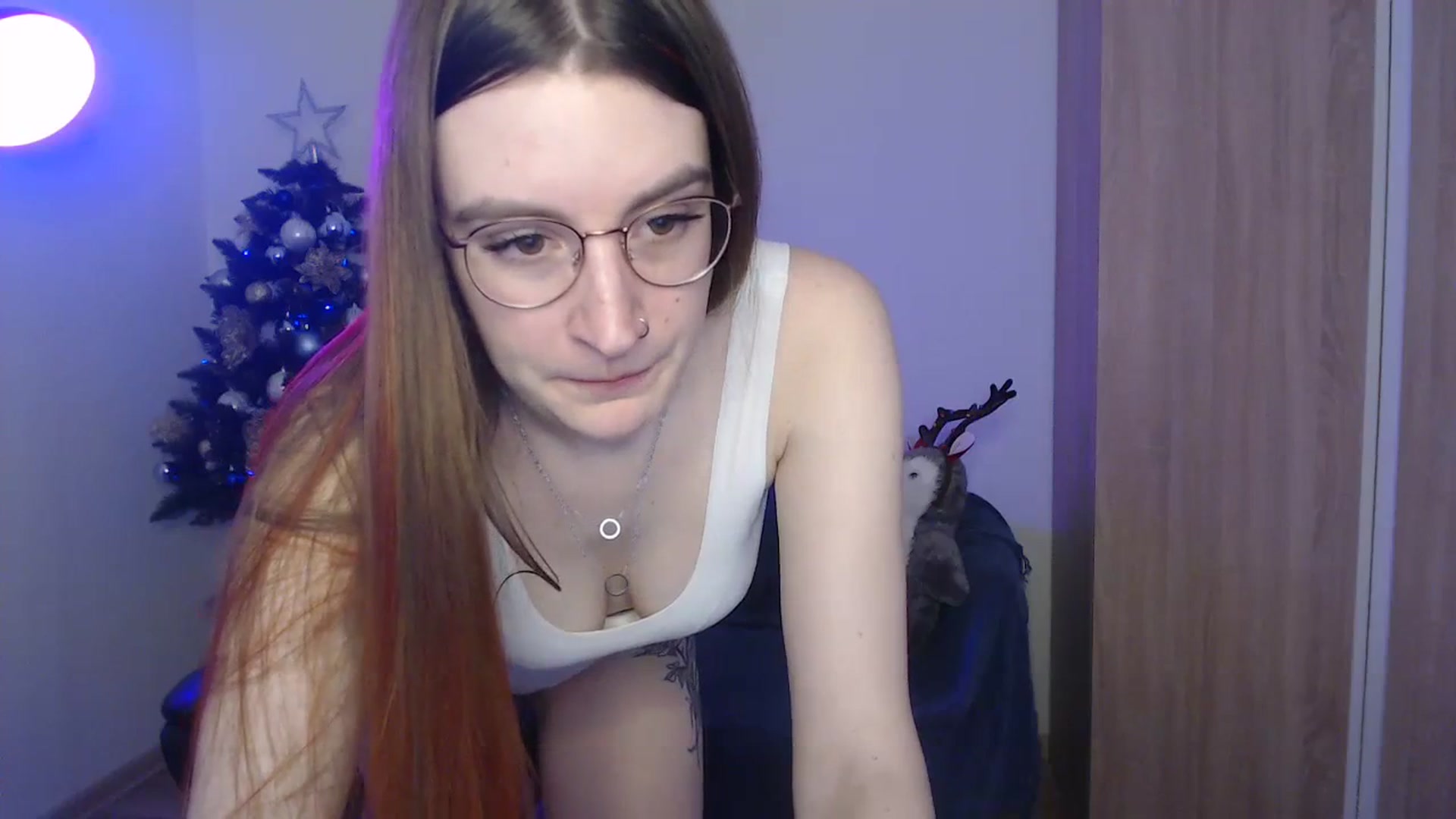 Gallery image thumbnail from Brocard's myfreecams stream on, 12/25/2023, 13:25 image 9 of 20