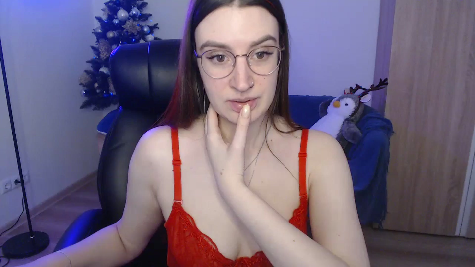 Gallery image thumbnail from Brocard's myfreecams stream on, 12/26/2023, 11:29 image 4 of 20