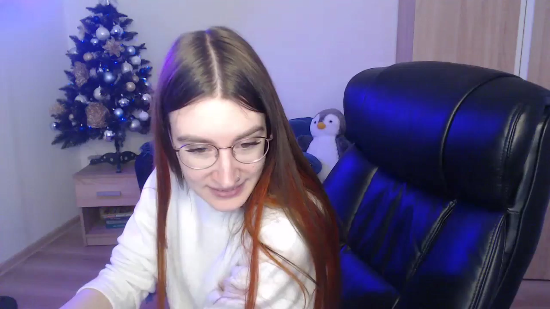 Gallery image thumbnail from Brocard's myfreecams stream on, 01/04/2024, 10:24 image 10 of 20