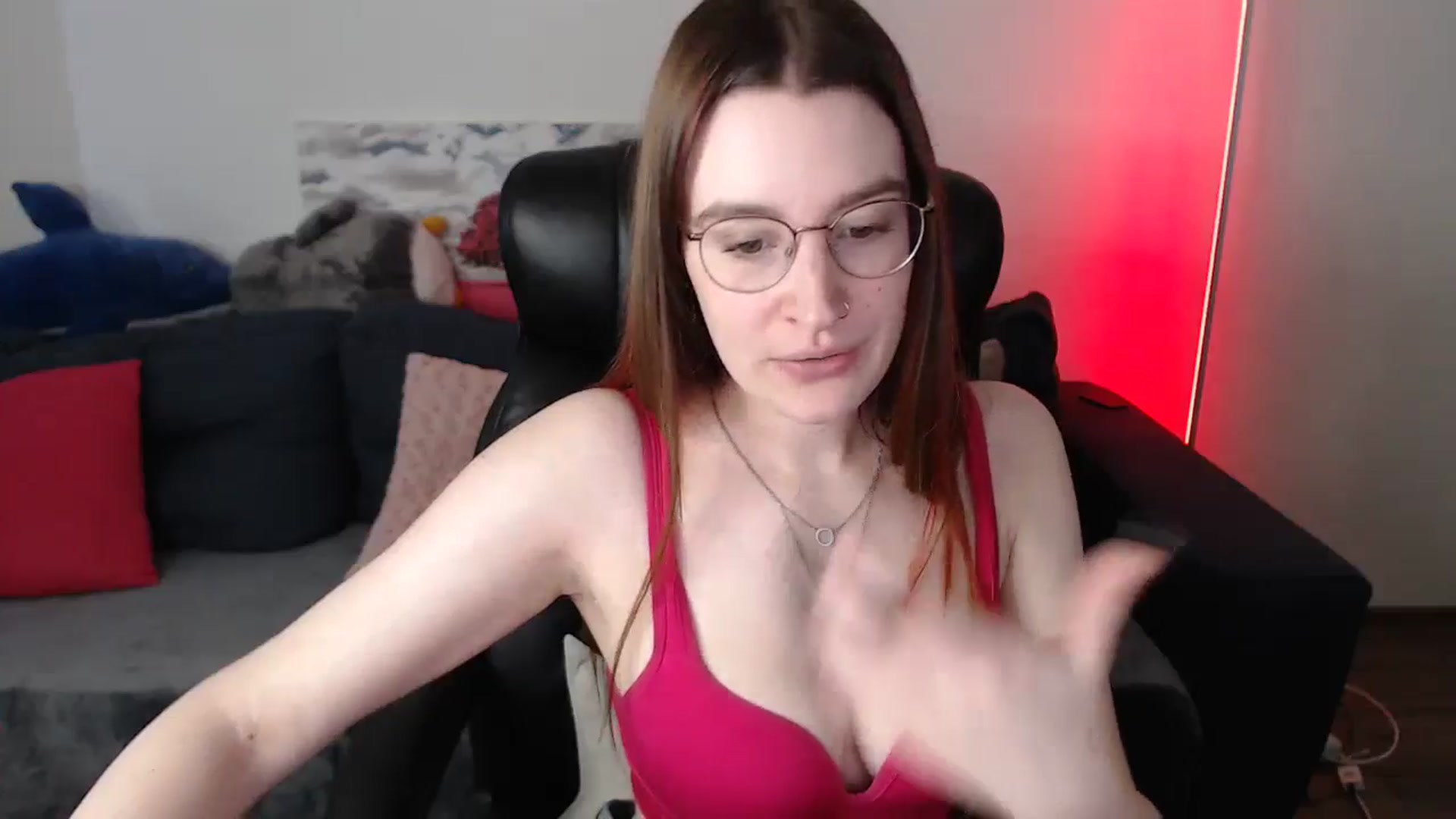 Gallery image thumbnail from Brocard's myfreecams stream on, 05/03/2024, 12:01 image 11 of 20