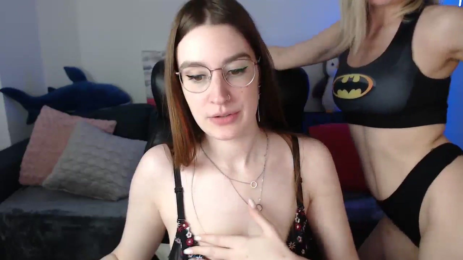 Gallery image thumbnail from Brocard's myfreecams stream on, 05/14/2024, 09:21 image 15 of 20