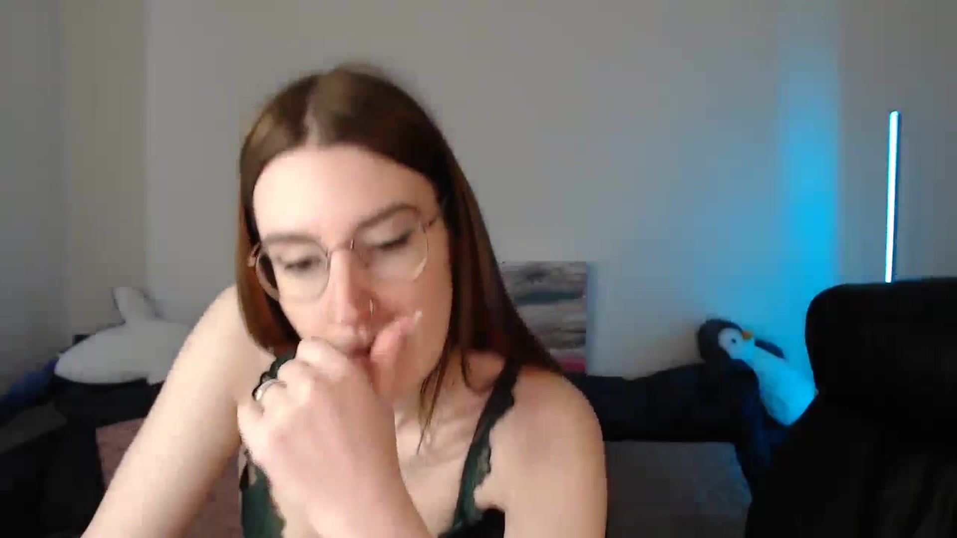 Gallery image thumbnail from Brocard's myfreecams stream on, 05/20/2024, 09:10 image 15 of 20