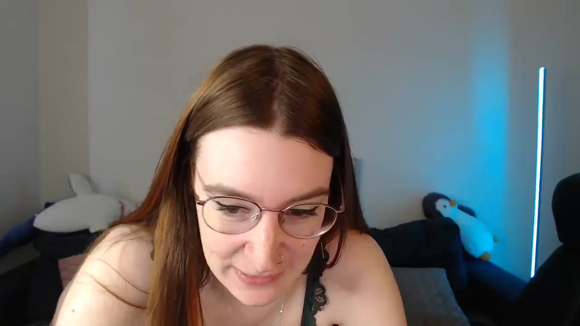 Gallery image thumbnail from Brocard's myfreecams stream on, 05/20/2024, 09:10 image 9 of 20