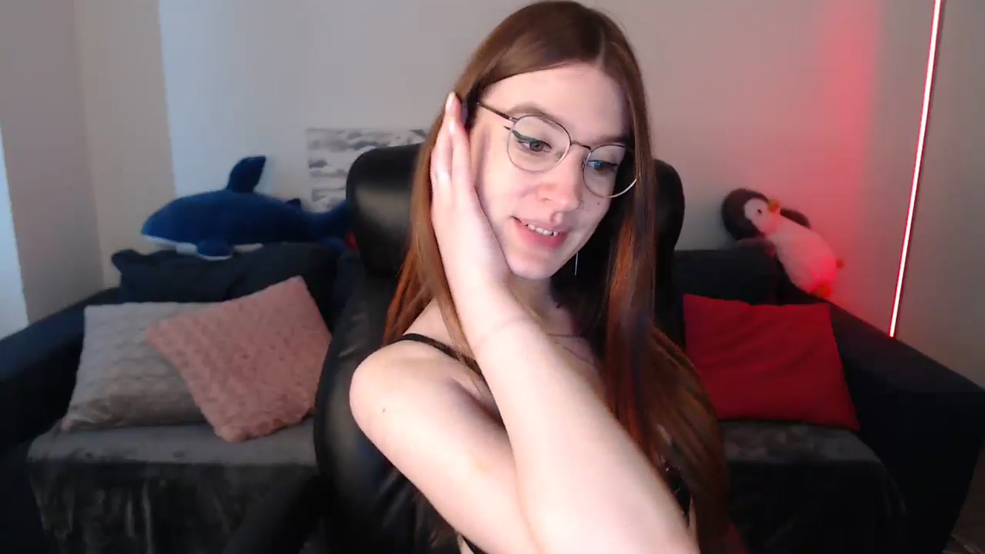 Gallery image thumbnail from Brocard's myfreecams stream on, 05/28/2024, 09:14 image 6 of 20